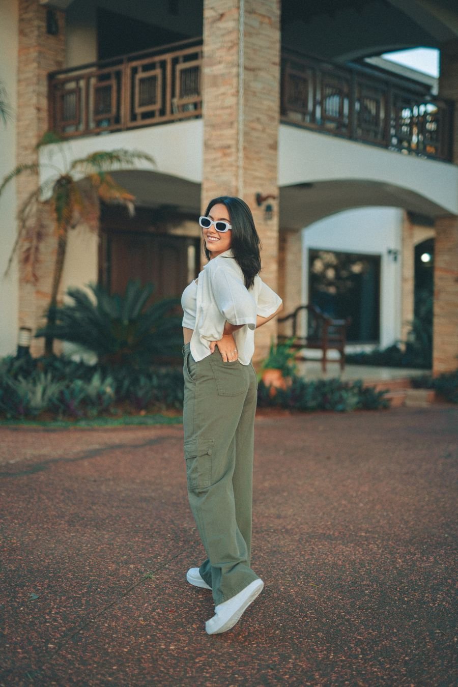 Quần kaki nữ ống suông Mella